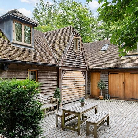 Hertford Barn Conversion エクステリア 写真