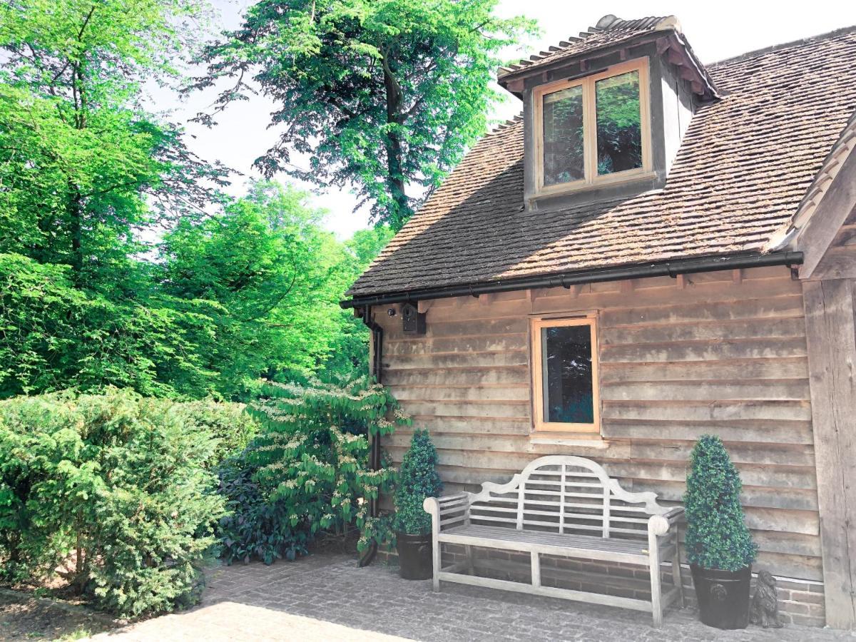 Hertford Barn Conversion エクステリア 写真