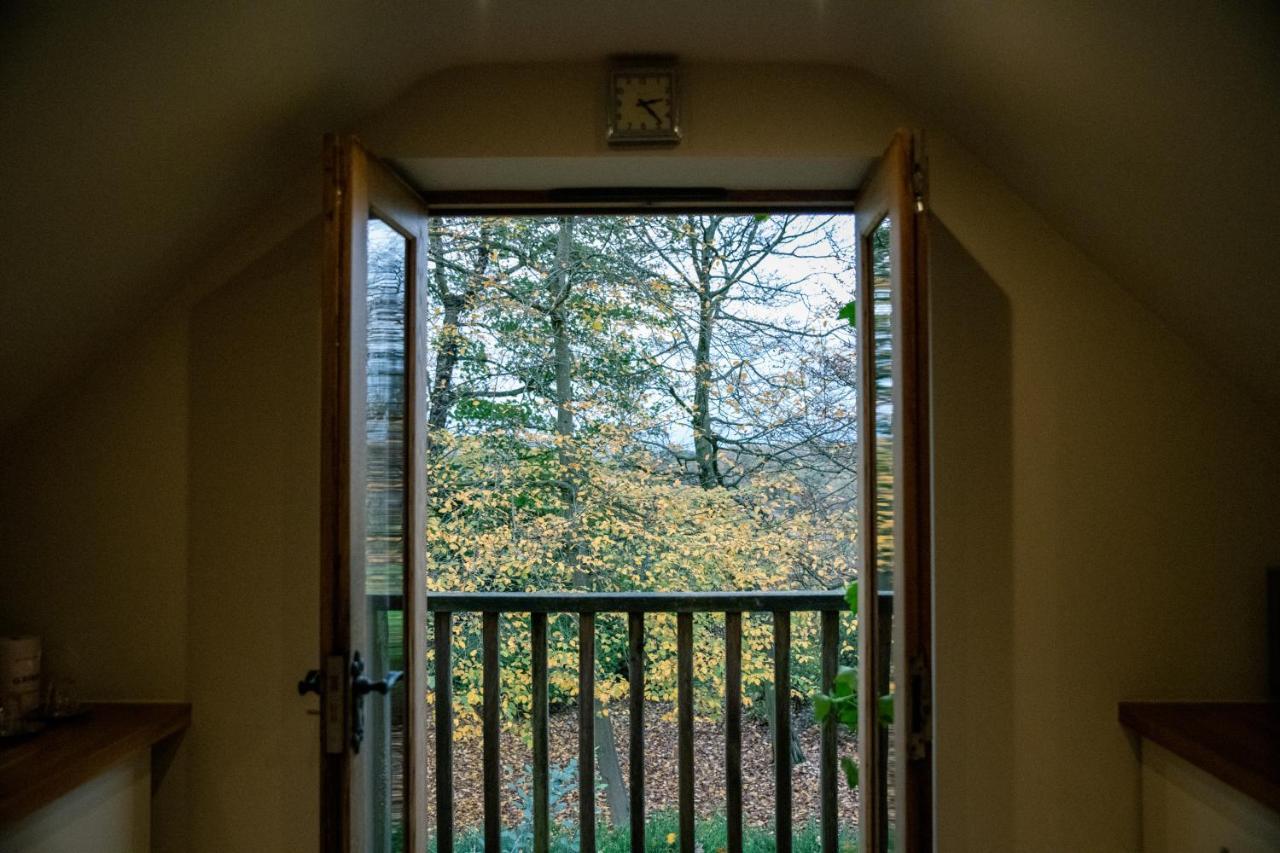 Hertford Barn Conversion エクステリア 写真