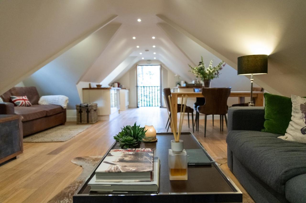 Hertford Barn Conversion エクステリア 写真