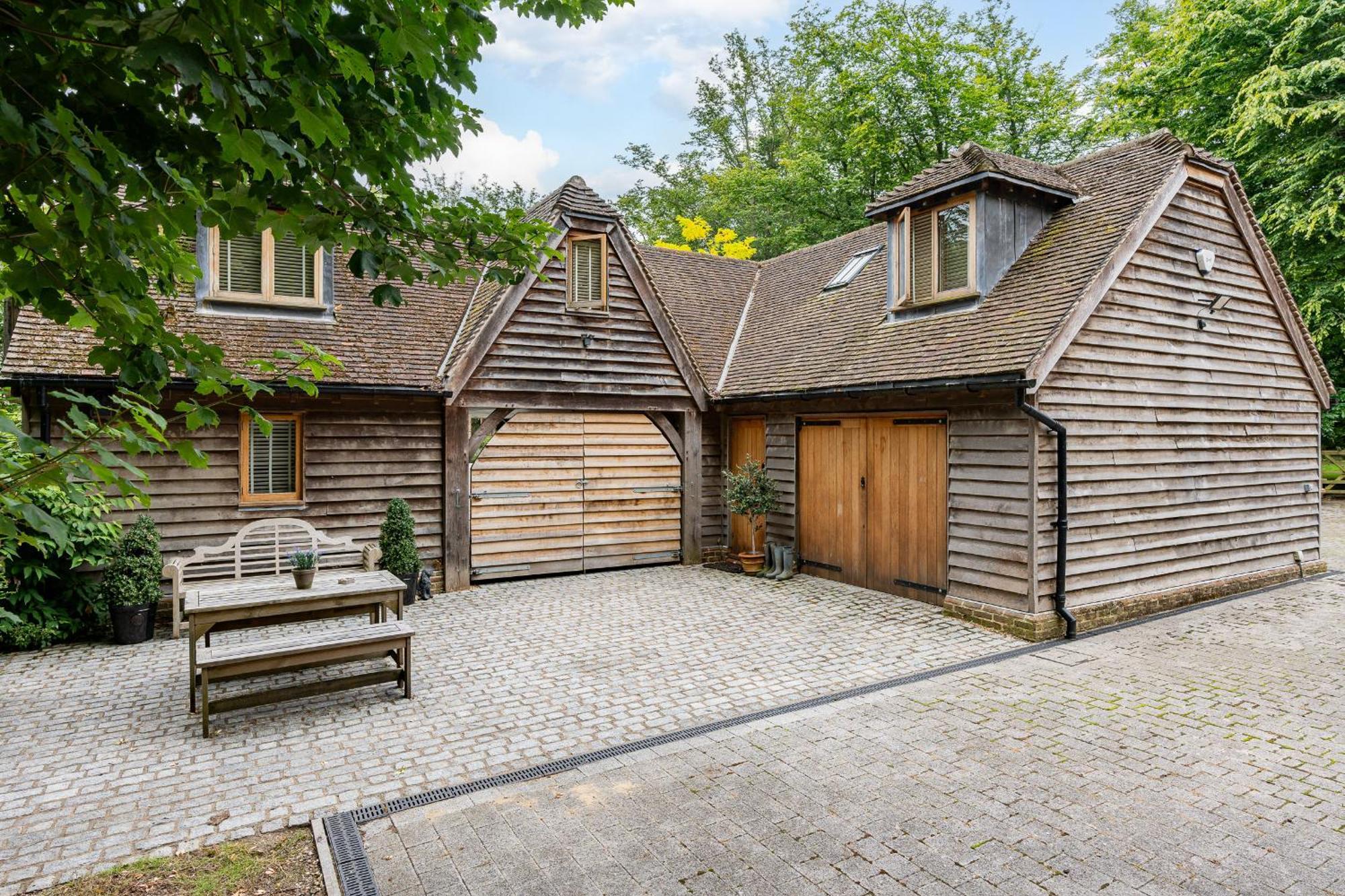 Hertford Barn Conversion エクステリア 写真